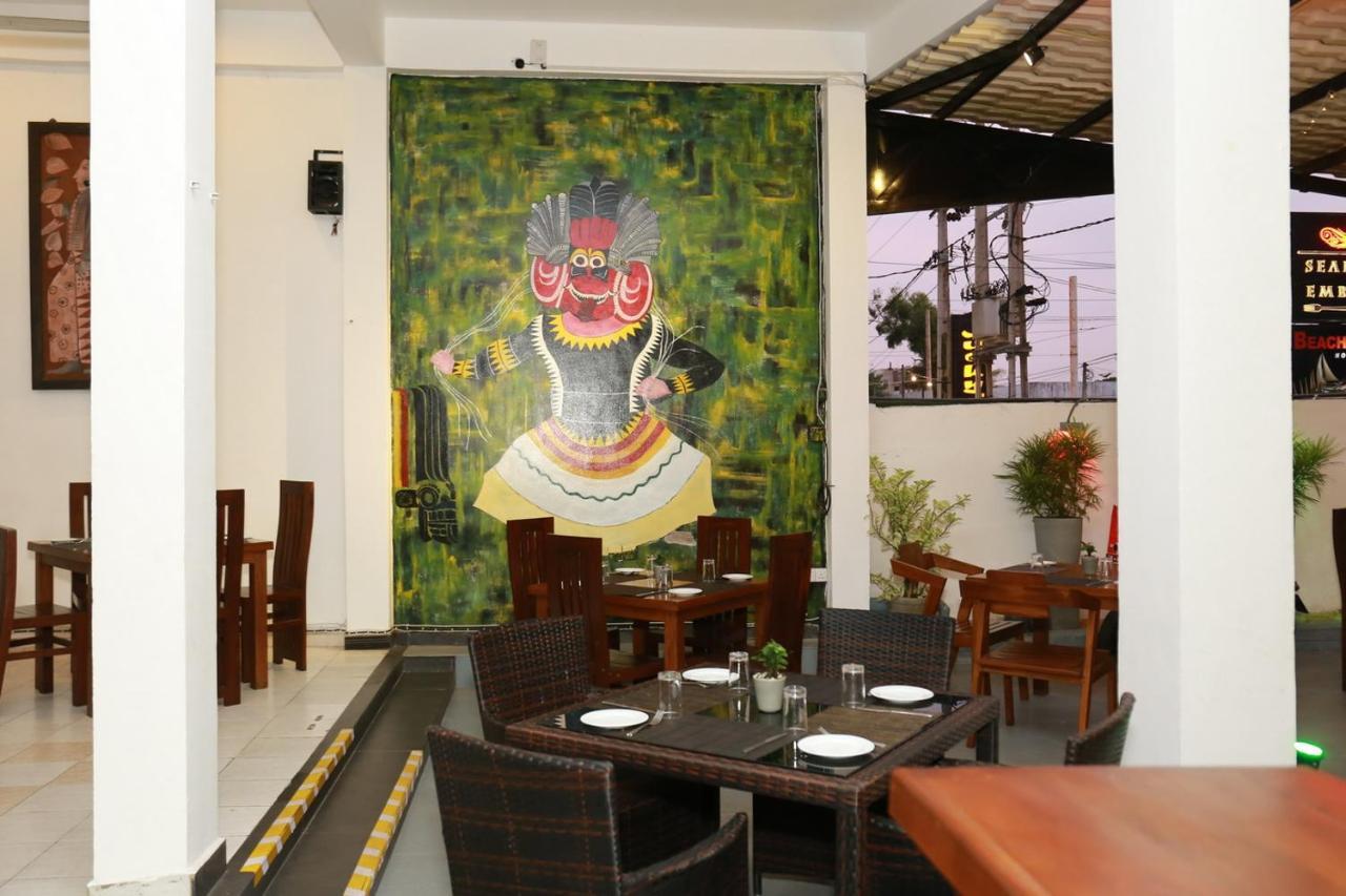 Coconut Primitive Hotel เนกอมโบ ภายนอก รูปภาพ