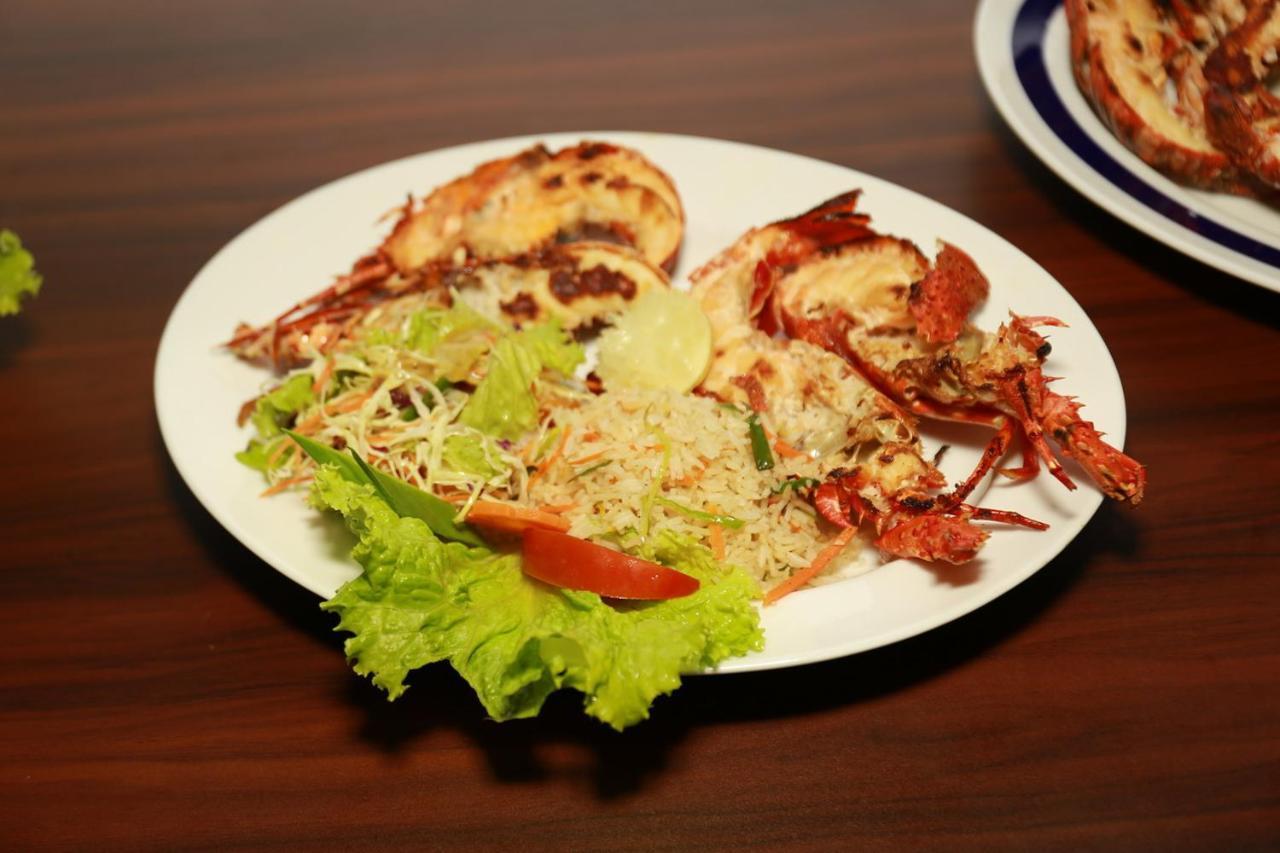 Coconut Primitive Hotel เนกอมโบ ภายนอก รูปภาพ